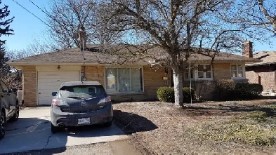 Legal 2 bedroom basement apt Image# 1