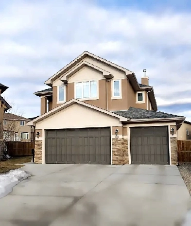 Room for rent in Panorama Hills NW Image# 1