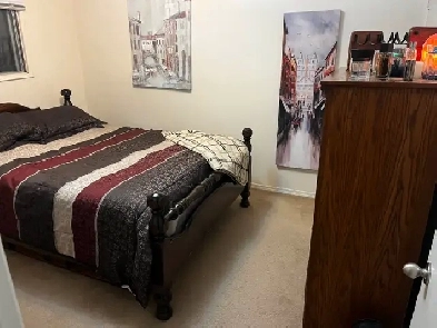 room for rent in Airdrie Alberta Image# 1