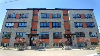 Appartement Condo 4  1/2 Image# 2