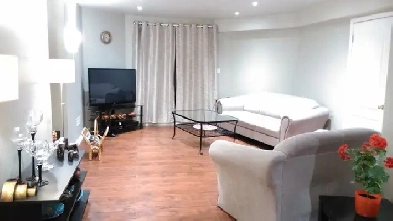 Half Apartment for Share or whole Apt Furnished - Oak Ridges Image# 2