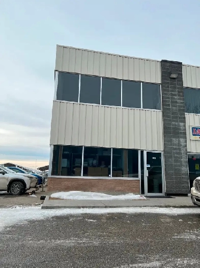 Office Space & Co-Packing Facility for Rent – 900   1,400 sq. ft Image# 1