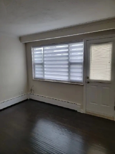 Beautiful clean two bedroom apt with balcony! Image# 1