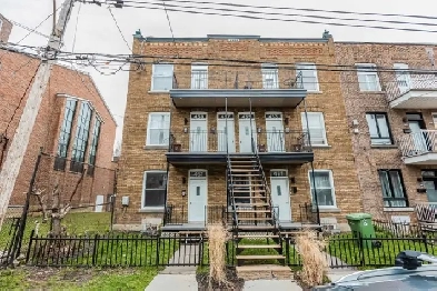 41/2 RÉNOVÉ au REZ-de-Chaussée avec cour intime à VERDUN Image# 1