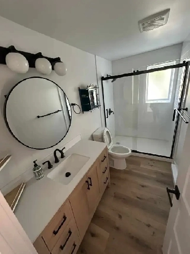 Immediately Available - Fully Furnished - Downtown Apartment Image# 1