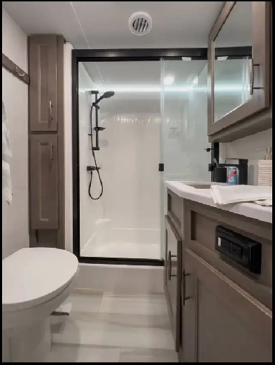 Luxury Winterized Tiny Home Image# 2