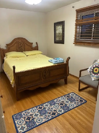 1 bed 1 bath midtown near TTC Image# 1