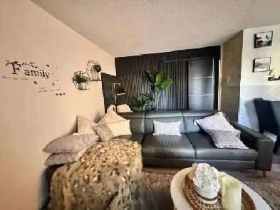 Meadowlark Village – Furnished Townhouse Rental West Edmonton Image# 5