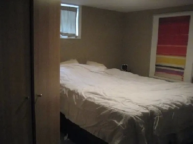 All inclusive - 2 Bedroom, Large Den Basement Apartment Image# 1