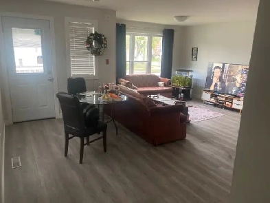 Subletting 2 Bedroom Unit/apartment Image# 2