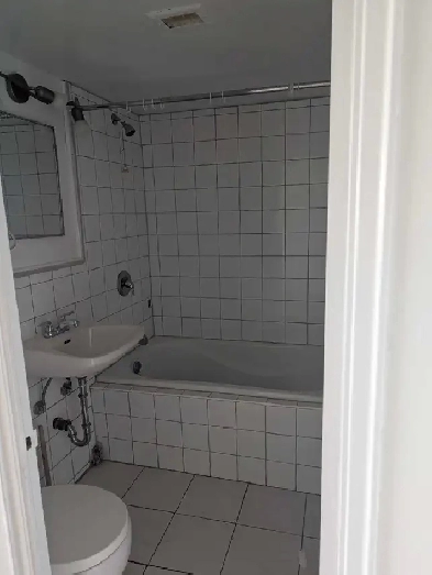 studio for rent Image# 1