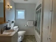 24 Front Street Strathroy Image# 1