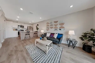 1 Bedroom Townhouse - 175 Hassard Way Image# 1