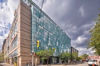 Short Term Furnished Lease -Downtown Toronto - For Professionals Image# 8
