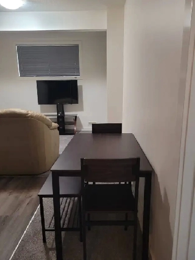 1-BEDROOM LEGAL BASEMENT SUITE FOR RENT Image# 2