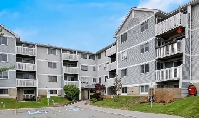 1 Bedroom Unit at 214 Viewmount Image# 3