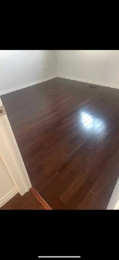 Personal room for rent in house Image# 1