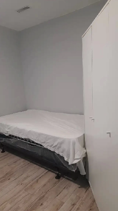 Room for rent Image# 3