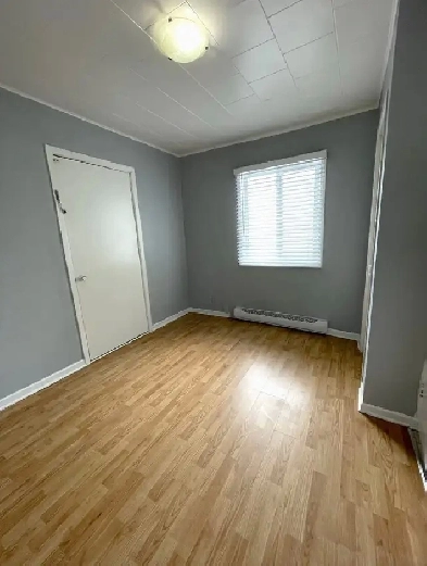 1 BED HULL APARTMENT CLOSE DOWNTOWN OTTAWA Image# 1