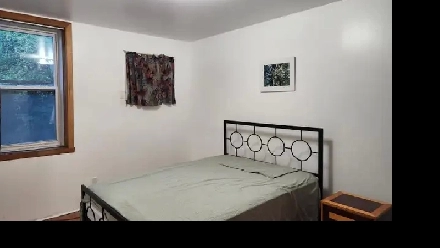 Berri-Uqam-Meublé/Furnished-2 Chambres avec bain privé/2 Rooms. Image# 8