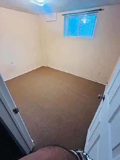 ✨ Room for Rent in Malton – $800 (Utilities Included)! ✨ Image# 4