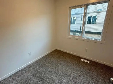 Furnished Room for Rent Image# 3