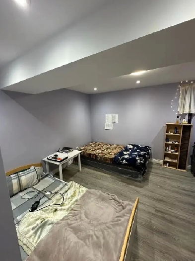 room for rent Image# 1