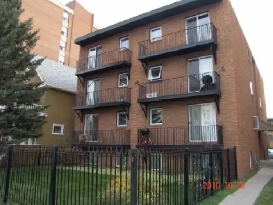 Beltline luluxury 1 bedroom condo,parking $1300/m   electricity Image# 7