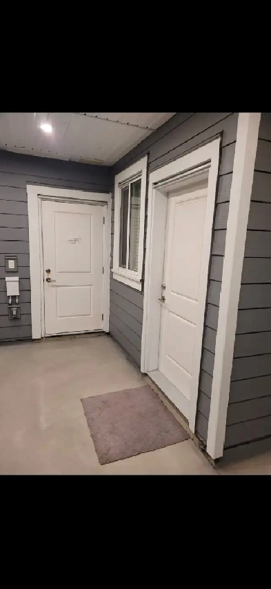 Furnished 1 Bedroom Basement Suite / Apartment Image# 7