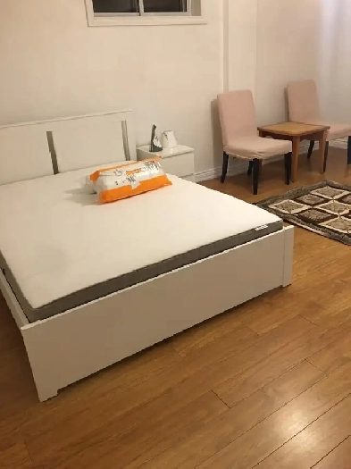 One bedrm of 3 bedrm Basement $1150 near Finch Image# 2