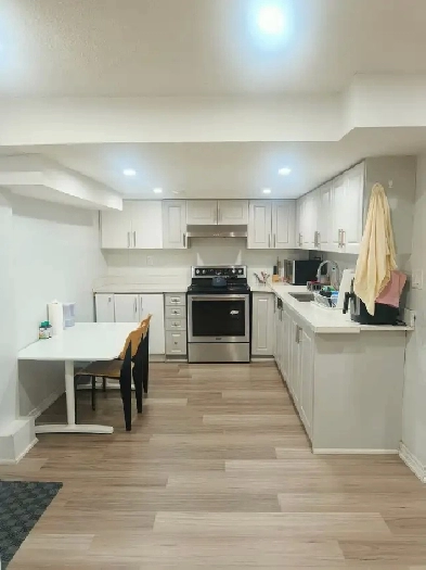 3 bedroom 2 washroom available for rent Image# 1