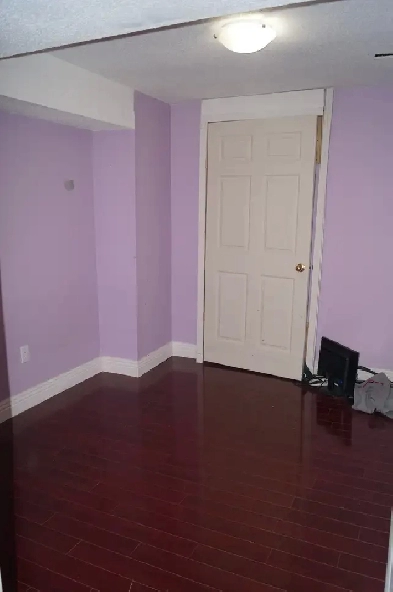 2-Bedroom Basement Apartment in Vaughan $1,900.00/per month. Image# 6