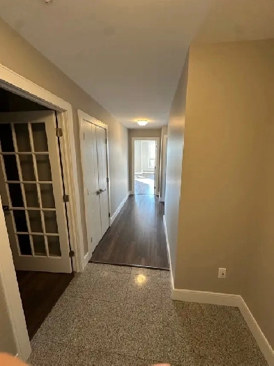 2 Beds 2 Baths  den - Apartment Image# 3