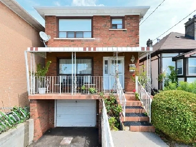 Scarborough duplex detached house for rent  from October 1st Image# 2