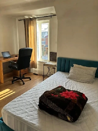 Spacious Master Bedroom ! All Included! Image# 2