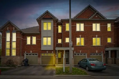 3 Bedroom Townhouse behind Brampton GO Station for Rental Image# 3