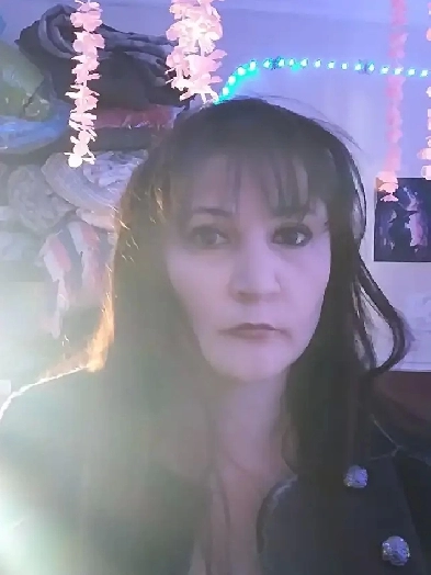 Looking for a room to rent south side Edmonton Image# 1