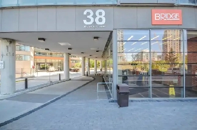 1 bedroom condo, downtown near Liberty Village on the 16th floor Image# 4