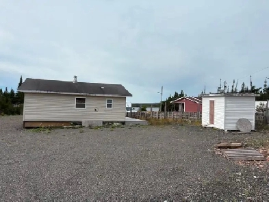 Waterfront Property in Goobies, NL! Image# 1