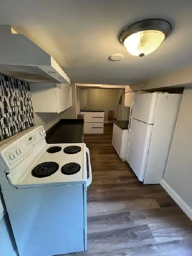 1bdrm basement   excellent location in Mississauga Image# 1