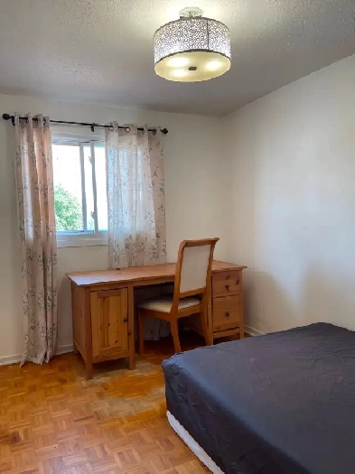 Room near La Cite College and NRC for rent $680/m, all inclusive