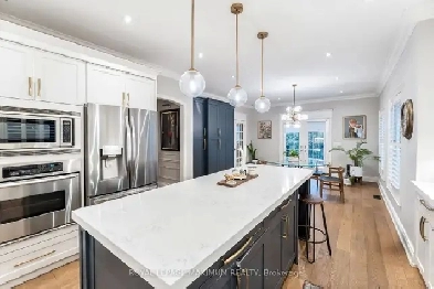 14 Pine Grove Rd - Welcome to this unique sprawling ranch style! Image# 8