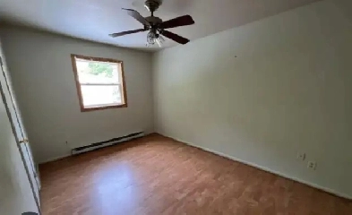 Room for rent $600 all inclusive October 1 Image# 1