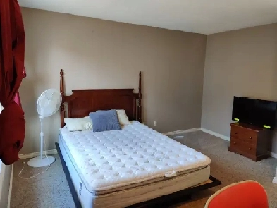 Century Park Room for Rent (1min walk to LRT) Image# 1