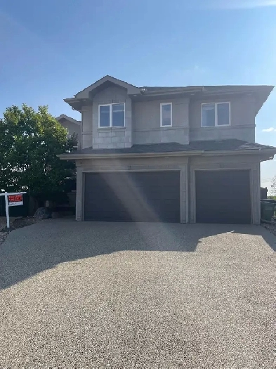 1527 HASWELL CLOSE NW Image# 2
