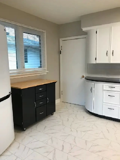 Newly renovated LOVELY MAINFLOOR  suite Image# 1