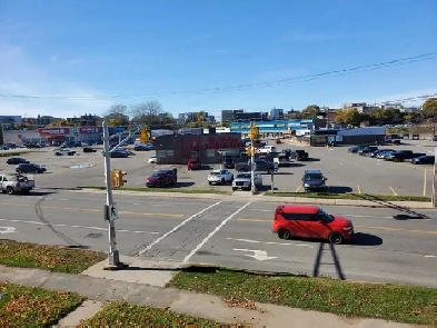 Furnished room for rent in city center Image# 1