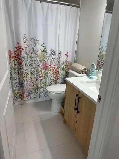 Short Term Room Rental $950 a month Image# 1