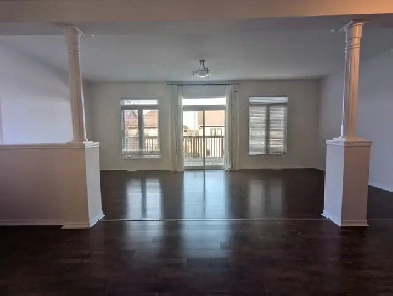 4 Beds 2.5 Baths - House for rent, close to schools Image# 1