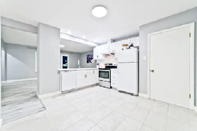 Gorgeous Whole House for rent, mins to airport and downtown Image# 1